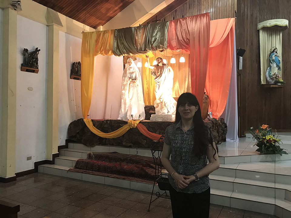 Canto en actividades religiosas Ministerio de Silvia Rodriguez